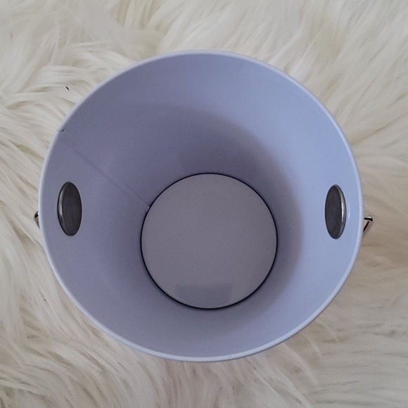 Set of 8 red tin pails with handles - Picture 4 of 10